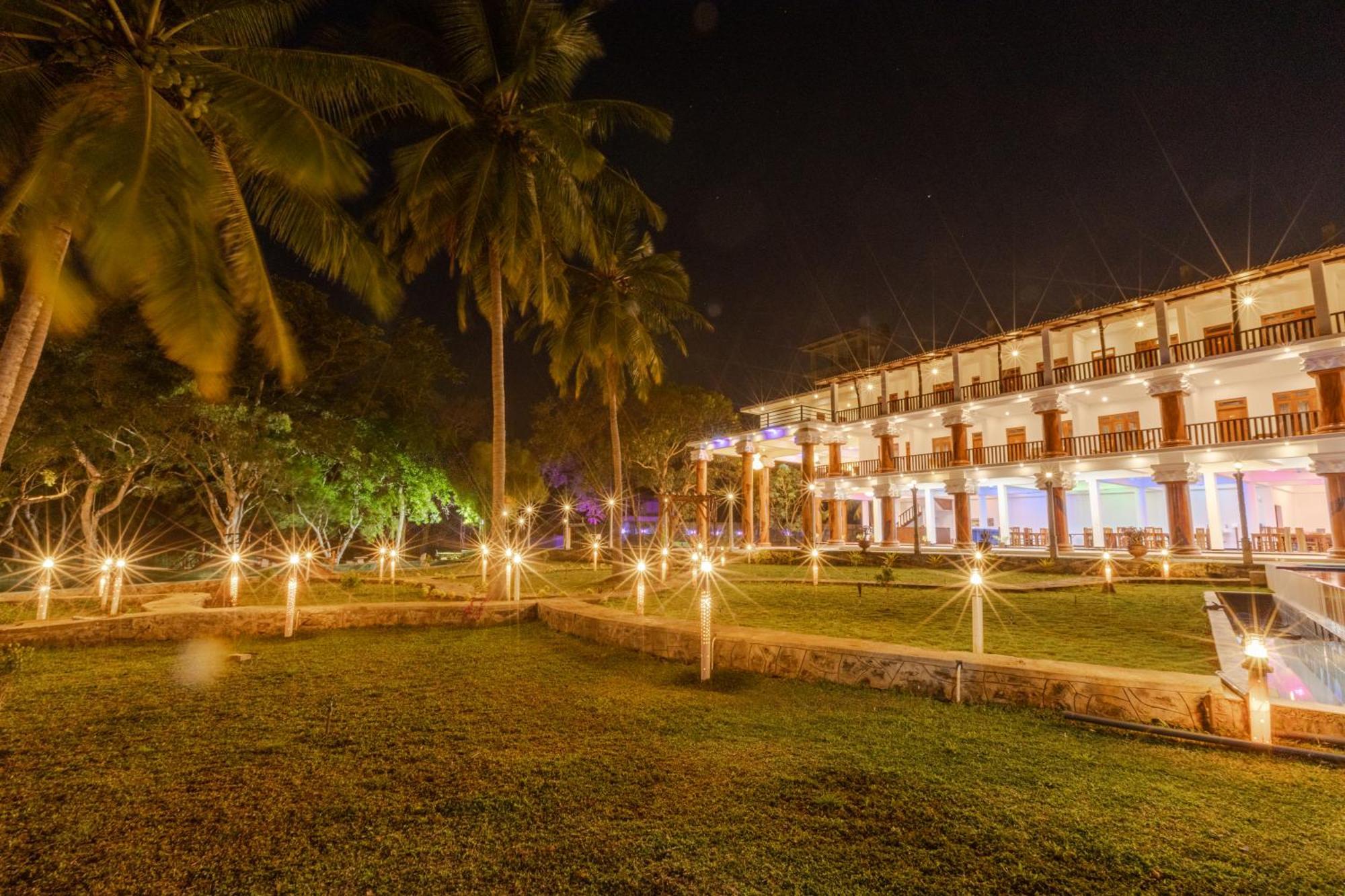 Elysia Sigiriya Hotel 丹不拉 外观 照片